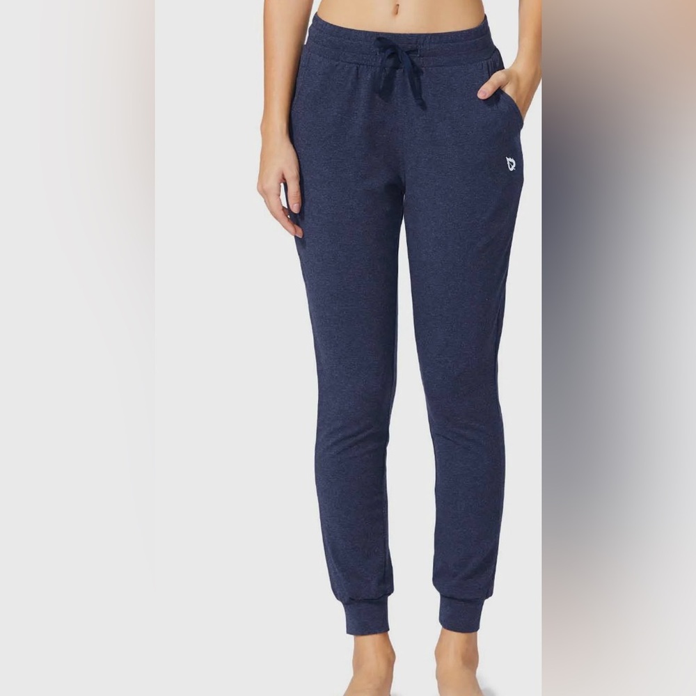 Baleaf Women’s Cotton Joggers size medium